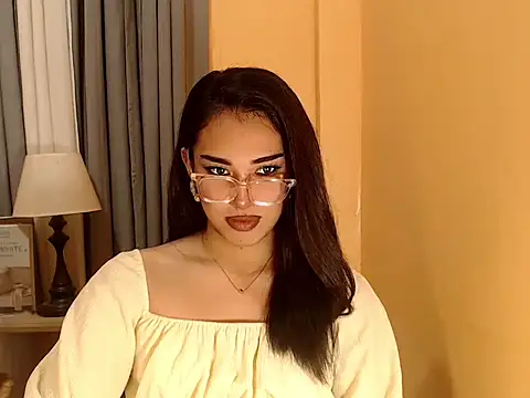 Snapshot of magnificent_kitana chatting on October 2, 2025, 12:45 pm magnificent kitana online show from October 2, 2025, 12:45 pm