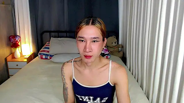 TRANSGODDESSA online show from March 26, 2026, 3:12 am