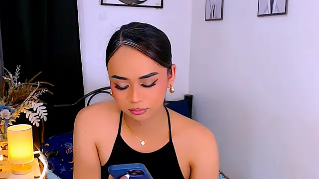 Zialustts online show from March 26, 2026, 2:50 am