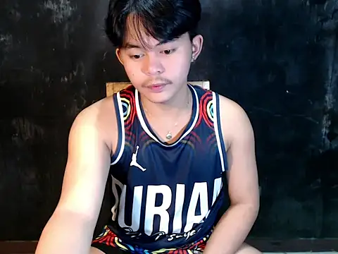 urguy toshi online show from September 26, 2025, 1:48 pm