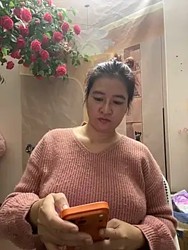 Bollozzy 89 online show from November 3, 2025, 1:23 pm