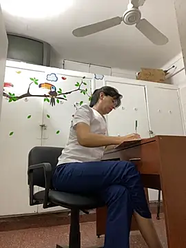 aphrodite sexy online show from October 23, 2025, 6:06 pm