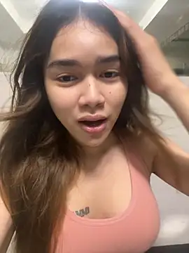 gabbyvixen online show from October 13, 2025, 9:09 am