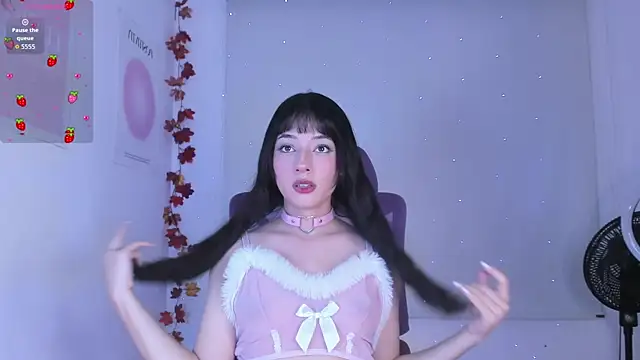 Cleogh  online show from November 16, 2025, 2:17 am