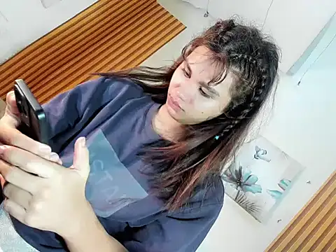 Ts morena online show from November 1, 2025, 4:09 pm