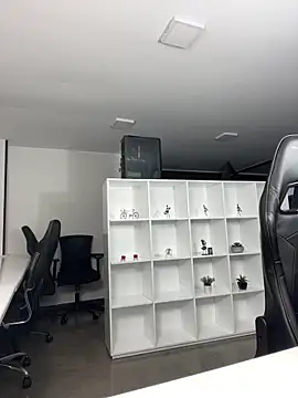 megan bigboobs  online show from February 5, 2026, 11:04 am