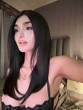 Snapshot of EmeraldGreyson chatting on March 21, 2026, 6:18 am EmeraldGreyson online show from March 21, 2026, 6:18 am