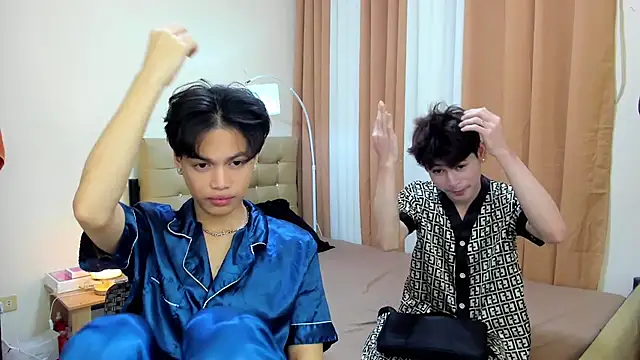 Snapshot of hotfreshdior chatting on September 24, 2025, 6:55 pm hotfreshdior online show from September 24, 2025, 6:55 pm