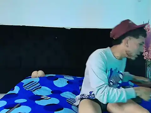 Thonixxx mr online show from March 9, 2026, 11:31 pm