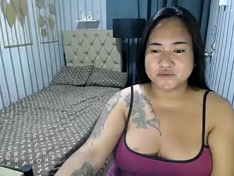 avamendez13 online show from September 30, 2025, 2:00 pm