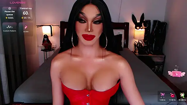 xQueenElektrax online show from October 9, 2025, 4:54 am