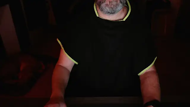 Hairyfred73 online show from October 14, 2025, 3:07 am