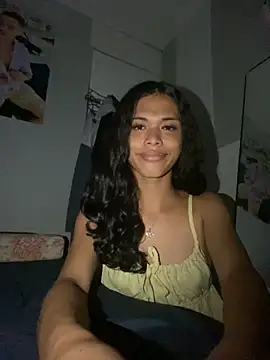 urcurlydiva online show from October 21, 2025, 8:26 am