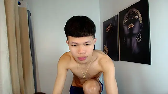 crazyasiantwink online show from December 21, 2025, 8:49 pm