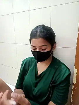 Snapshot of Hot_Jaanvi_ chatting on September 16, 2025, 6:25 am Hot Jaanvi online show from September 16, 2025, 6:25 am