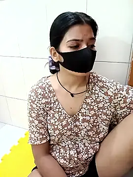 Snapshot of Hot_Jaanvi_ chatting on September 19, 2025, 4:14 am Hot Jaanvi online show from September 19, 2025, 4:14 am