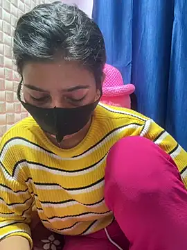 Hot Jaanvi  online show from March 5, 2026, 4:52 am