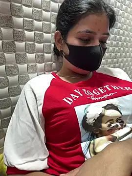 Hot Jaanvi  online show from April 14, 2026, 5:57 am