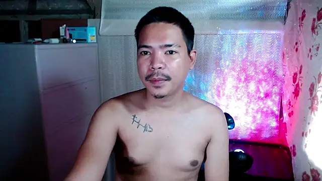 MANIACasianX online show from September 27, 2025, 1:10 am