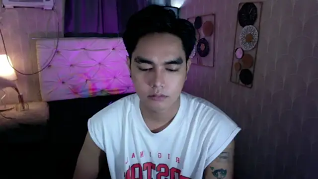 JakeXolsen online show from November 9, 2025, 6:17 pm