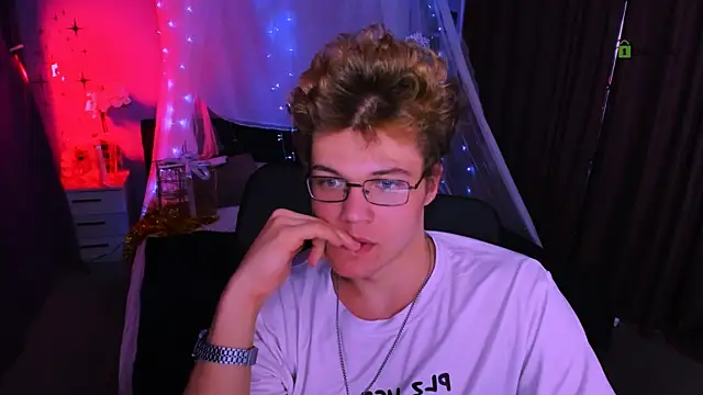 lucas long  online show from January 5, 2026, 5:27 pm