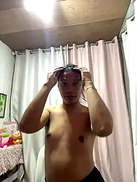 Snapshot of Herbielustts chatting on December 19, 2025, 8:49 pm Herbielustts online show from December 19, 2025, 8:49 pm