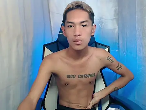 riks tyler online show from December 22, 2025, 2:41 am