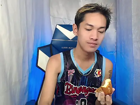 riks tyler online show from February 6, 2026, 6:22 pm