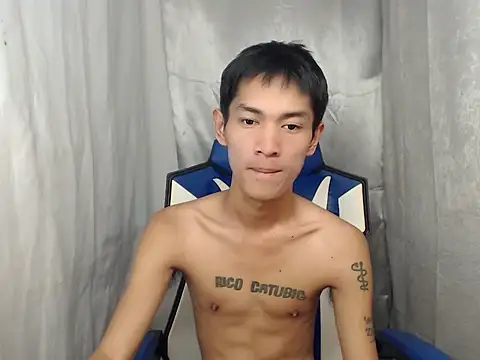 Snapshot of riks_tyler chatting on May 28, 2026, 5:32 pm riks tyler online show from May 28, 2026, 5:32 pm