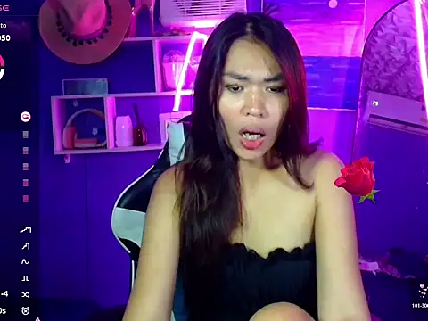 urgirljane online show from May 27, 2026, 8:39 pm