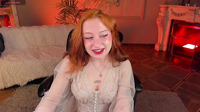 Snapshot of Violet_Griffen chatting on April 23, 2026, 3:47 pm Violet Griffen online show from April 23, 2026, 3:47 pm