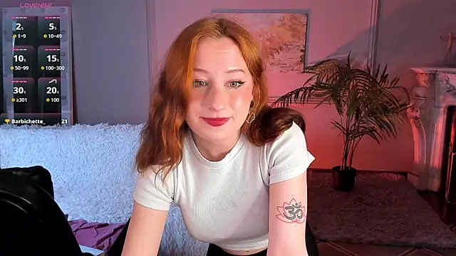 Snapshot of Violet_Griffen chatting on May 7, 2026, 3:50 pm Violet Griffen online show from May 7, 2026, 3:50 pm
