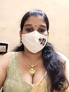 amelia-rani online show from November 13, 2025, 6:18 pm