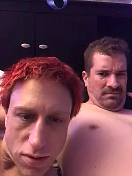 RivslRabbit online show from December 15, 2025, 5:01 am