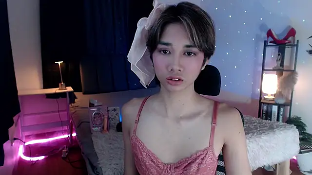 Lavictoriathegreat online show from November 23, 2025, 4:29 pm