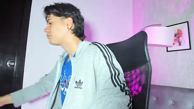 BenitoSaenz online show from October 7, 2025, 11:51 am