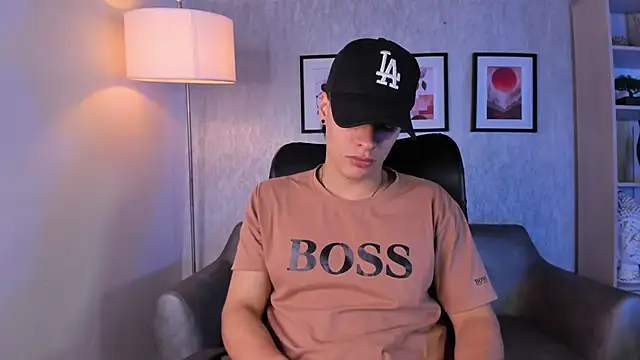 BenitoSaenz online show from October 29, 2025, 11:56 am