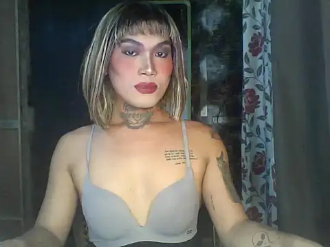 kimmy slut online show from November 26, 2025, 2:34 am