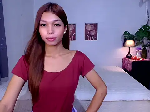 Snapshot of Missmooreexx chatting on October 22, 2025, 9:31 am Missmooreexx online show from October 22, 2025, 9:31 am