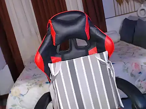 Snapshot of drinkmycumx chatting on October 9, 2025, 6:17 pm drinkmycumx online show from October 9, 2025, 6:17 pm