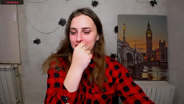 AmandaDimond  online show from January 13, 2026, 1:49 pm