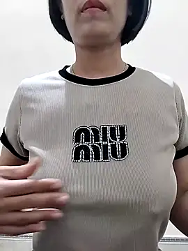 love sexy090 online show from March 3, 2026, 12:17 am