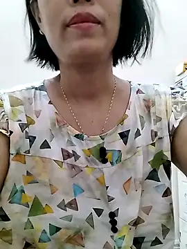love sexy090 online show from May 15, 2026, 11:01 pm