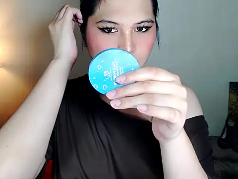 NaomiSmall online show from January 11, 2026, 8:08 am