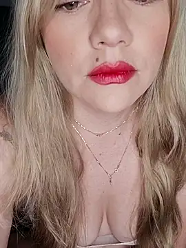 cameron 06 online show from March 4, 2026, 12:11 pm