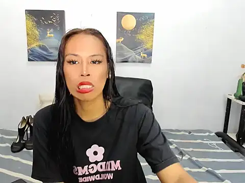 Savanna White online show from October 27, 2025, 10:52 am