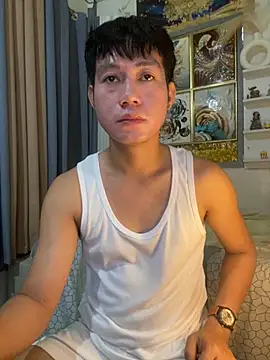 xshyboyx online show from January 10, 2026, 3:19 am