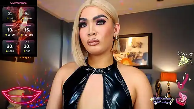 FridaHumphrey online show from September 10, 2025, 5:24 pm