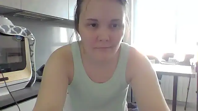 Qaynii online show from November 8, 2025, 9:31 am