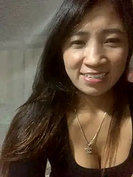 ThiHa003 online show from October 29, 2025, 3:25 pm